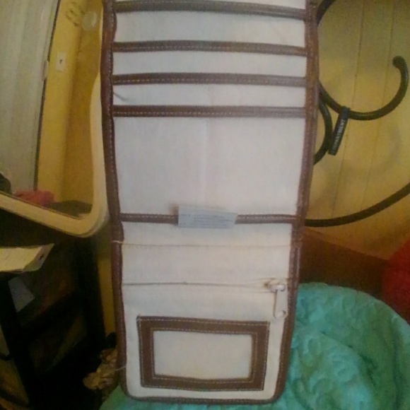 Purse - Picture 2 of 2